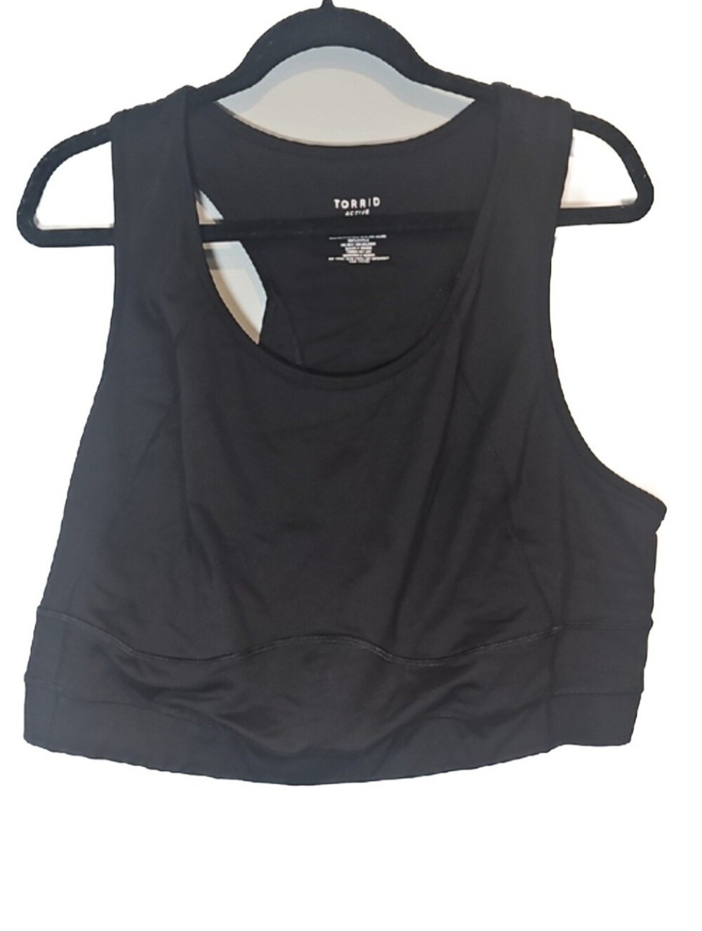 🍄 Torrid Black Racerback Crop Sports Bra, Size 4XL